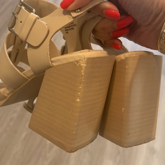 Steve Madden Sandals - Picture 5 of 5